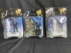 3 Piece Set The X-Files Series 1 Agent Fox Mulder & Agent Dana Skully 1998