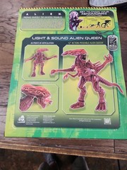 Lanard Toys Alien Collection GIANT DELUXE ALIEN QUEEN with Lights & Sounds 2021