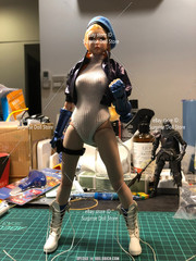 US Worldbox 1:6 AT201 Pale Skin Felxible Female Action Figure Body Doll Model