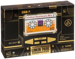 Soundwave Gold Version Linkin Park Edition | Transformers G1 Platinum Edition