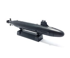 1:700 Scale USS Virginia Class Submarine SSN-774 US Navy No.07 Toy Figure Model