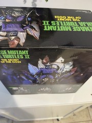 NECA Teenage Mutant Ninja Turtles 2:Secret Of The Ooze Shredders Throne Diorama