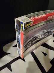 Ford GT-40 #2 1/25 REVELL Model Kit MIB NEW Unused