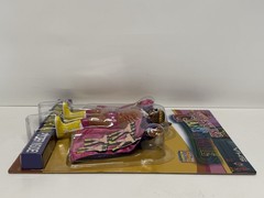 LaToonie Wrestling Giant Series LJN Toy Commercial Macho Man Figure