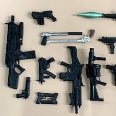 17pcs Munitions Pack Guns Blaster Weapons For 6” or 7″ Action Figure McFarlane