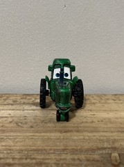 Disney Pixar Cars Shiny Wax Racing Tractor #82 Tractor Training Mattel
