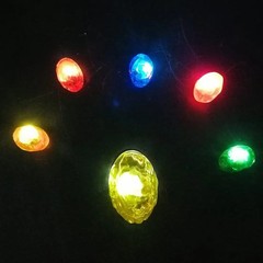 Thanos Infinity War Gauntlet w/LED Light Glove For Kid Size Avengers Costume Toy