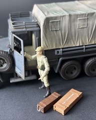 Indiana Jones 1:18 WWII German Military Cargo Truck 3.75 Raiders Of The Lost Ark