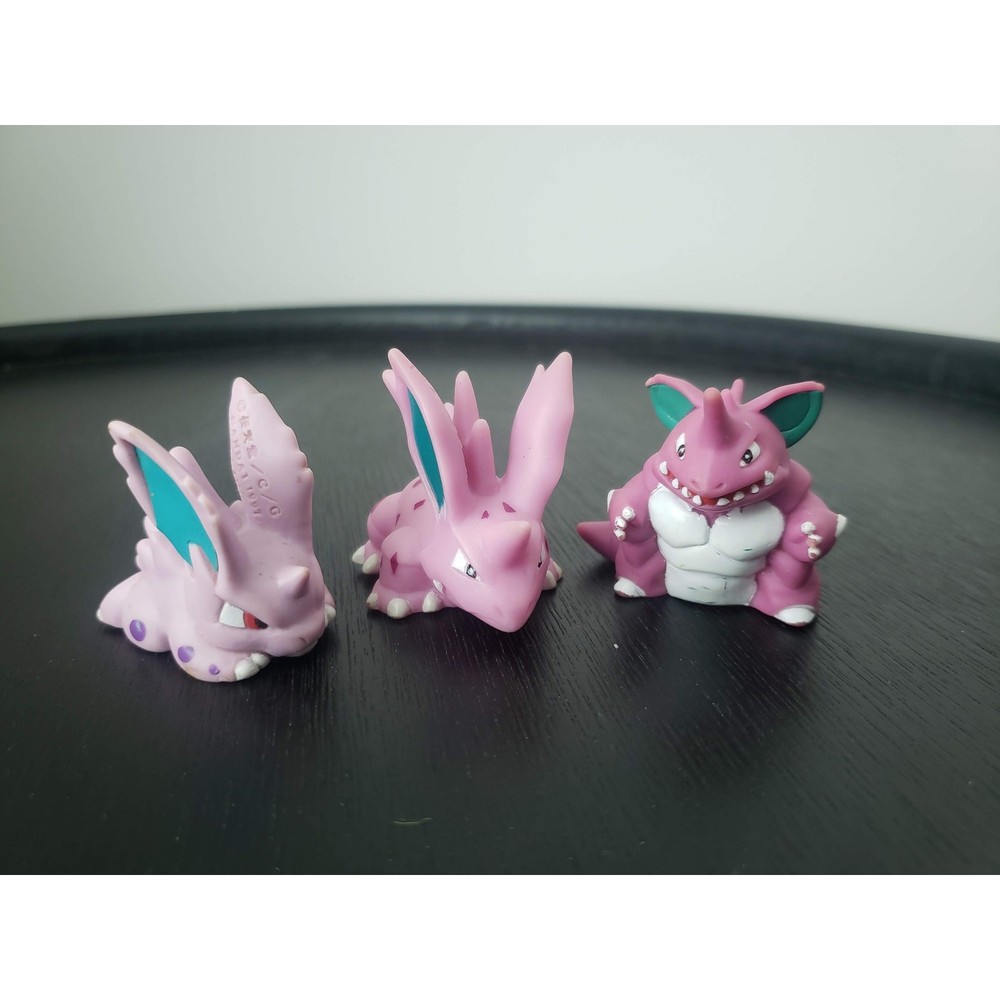 Nidoran, Nidorino and Nidoking Finger Puppet figures Bandai / US STOCK