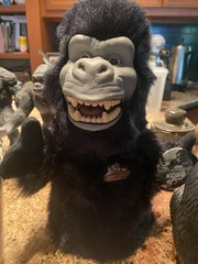 Awesome King Kong Figure Battery Operated Toy Works Collection Lot