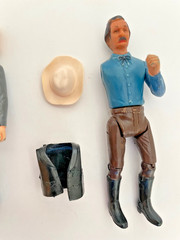 1975 Carolina Enterprises Legends of the West Wyatt Earp & Wild Bill Hickok Figs