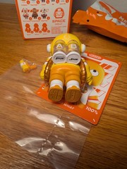 POP MART AUTHENTIC SPACE MOLLY 100% × emoji™ Series Figure SO WHAT