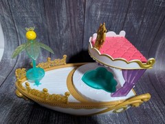 Disney Palace Pets SS Pawcation Royal Yacht Toy Figures Playset