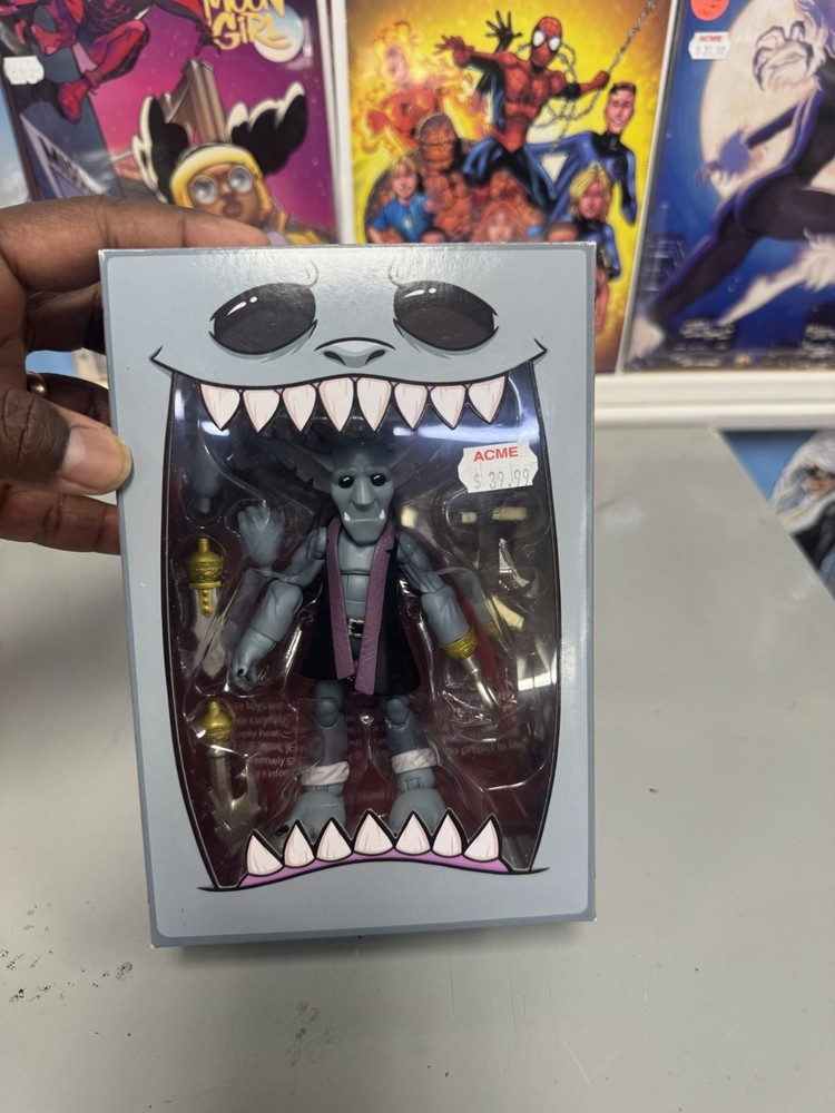 Plunderlings Plunderlong CAPTAIN OJOE 1/12 Scale Grey 5″ Action Figure