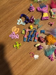 Large Lot Of Hasbro Dreamworks Trolls World Tour Mini Figures Poppy Branch