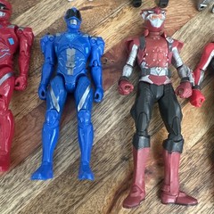 Power Rangers Super Ninja Steel 5-inches tall Action Figure Blue and Red Lot 11