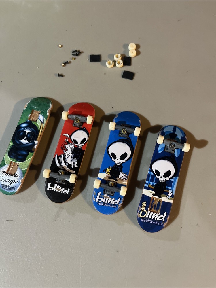 Vintage Tech Deck Blind Grim Reaper Ronnie Creager Fingerboard Lot 4 Red Blue