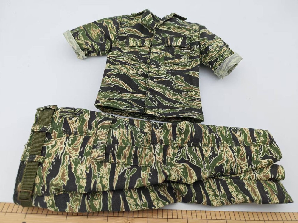 EKUAZ STUDIO EKS10 1/6 Scale Snake Tiger Stripe Camo Ver – Uniform Model