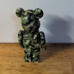 100% medicom Bearbrick Assortment of 5 characters