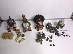 Barnyard Commandos set of 4 loose side of bacon , legger mutton, hy ondahog,