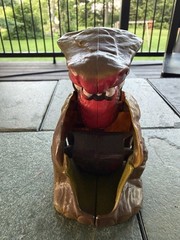 Vintage 1985 Ideal Rocks & Bugs & Things Trapasaurus Action Figure – Works!