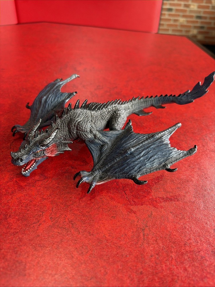 Schleich Black w/ Red Belly Winged Night Fighter Dragon 8″ Movable Maw