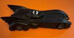1992 Batman Returns – BATMOBILE – ERTL Die-Cast Metal Vehicle
