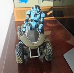 McFarlane halo 3 action figure – Mongoose with Spartan EOD (Cyan)