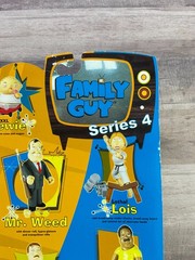 Family Guy Series 4 “XXXL STEWIE” Action Figure Mezco SEALED SEE PICS E1