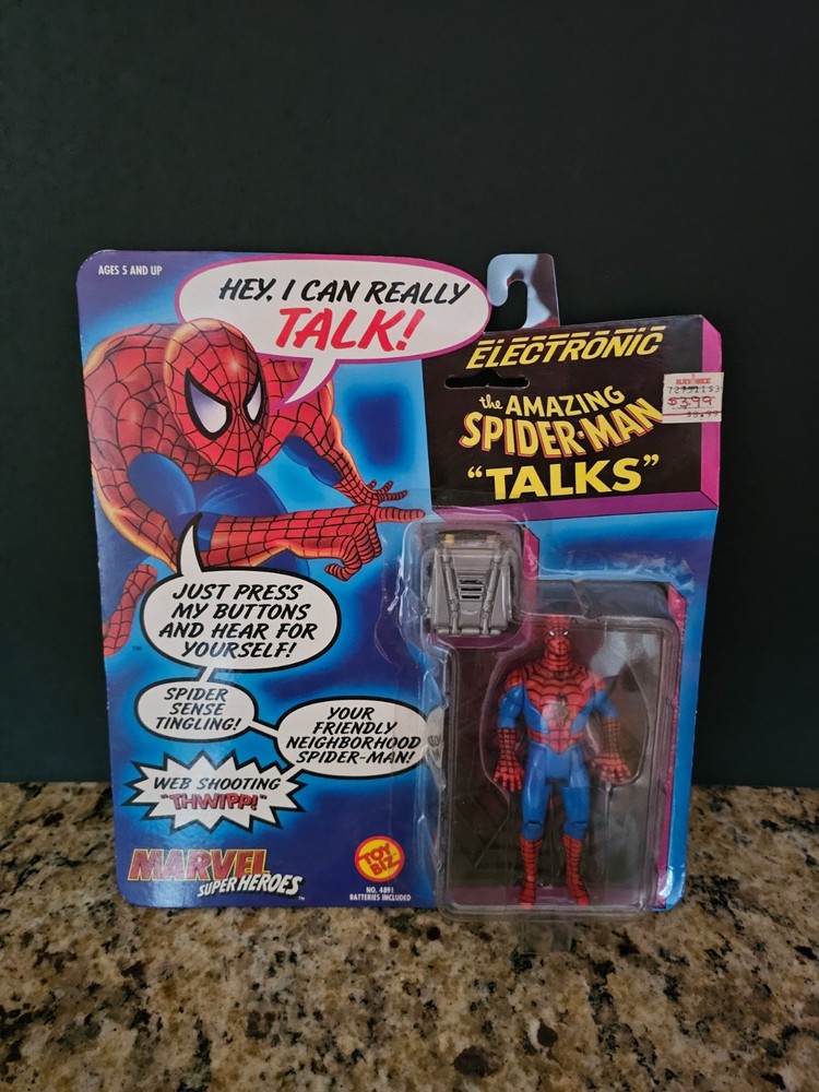 The Amazing Spider-Man Talks 1991 MARVEL ToyBiz MOC NEW
