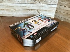 Marvel The Avengers Comic Collection Hulk Iron Man Hawkeye Loki Avengers 2011