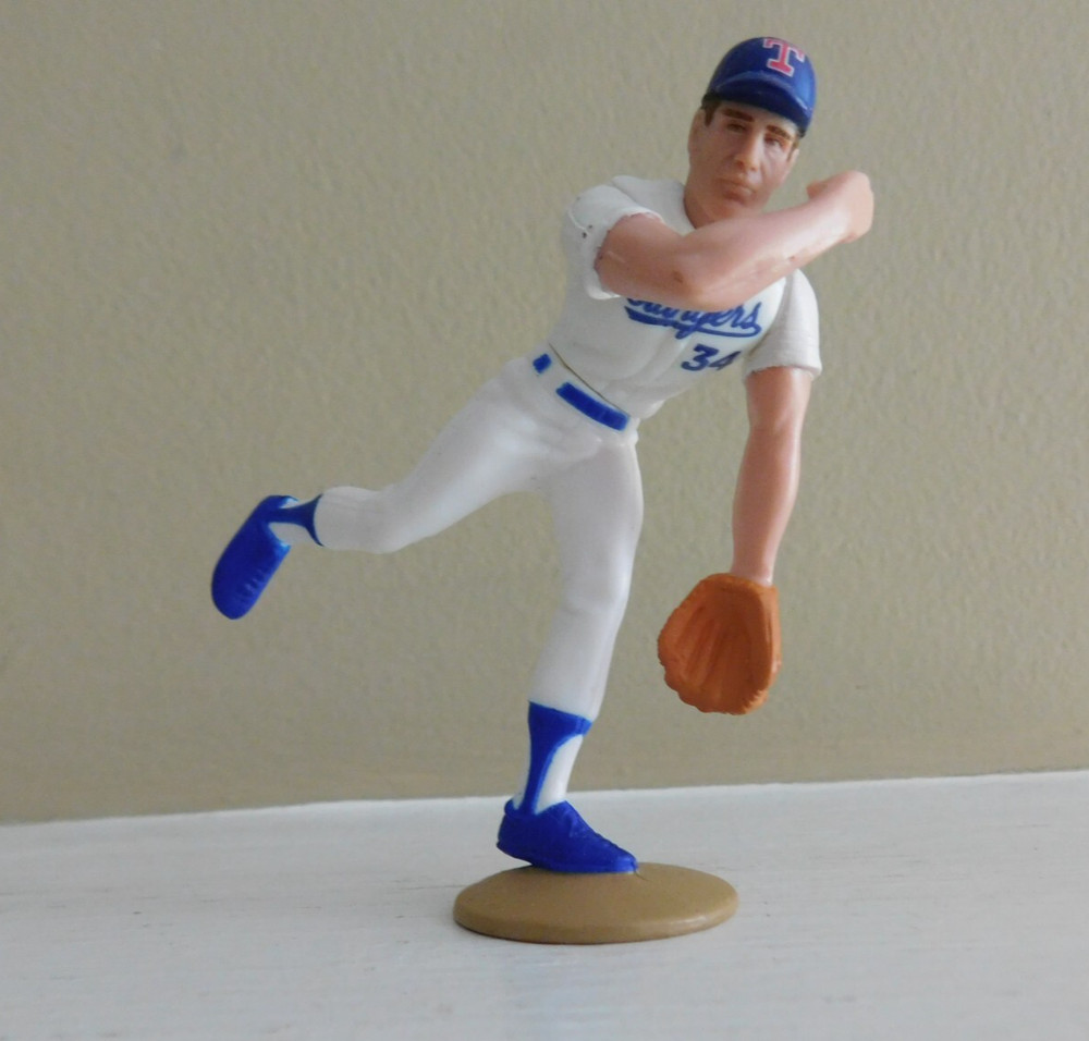 Nolan Ryan Texas Rangers 1992 Starting Lineup 4” Action Figure