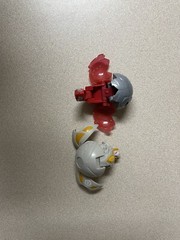 Bakugan Mechtanium Surge MCDONALDS Pyrus TITANIUM DRAGONOID 1000G Lot 2