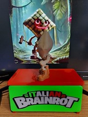 Ketupat Kepat – Italian Brainrot toy Limited Edition Physical