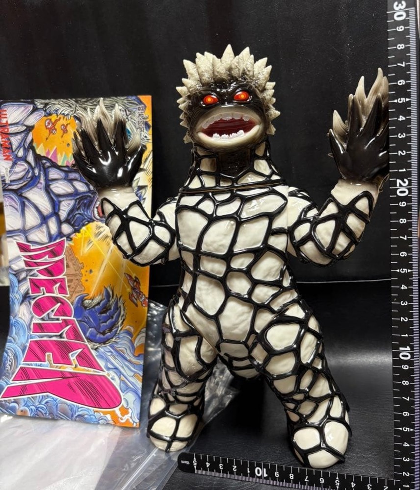 Planet-X Soft Vinyl Graveyard Glow-In-The-Dark Figure, Approx. 30