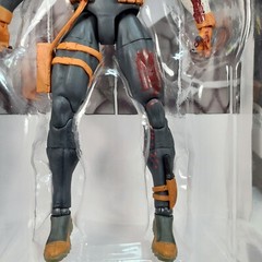 DC Direct Dceased Unkillables Deathstroke 2022 7″ Poseable Figure Open Box