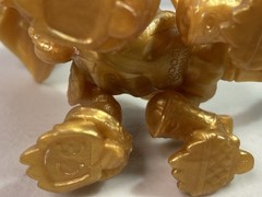 Moose Toys TREASURE X DRAGONS Gold Dragon Figure