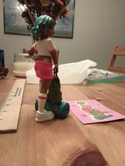 POP MART x Peach Riot Rush Hour series figure – camp counselor Frankie (no box)