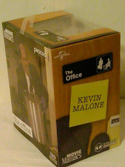 McFarlane Toys The Office Kevin Malone 6″ Posed Figure Movie Maniacs Ltd Ed.