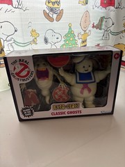 The Real Ghostbusters Ecto-Glow Classic Ghosts Slimer & Stay-Puft Action Figures