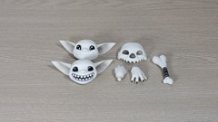 Lone Coconut Plunderlings Feral Zombie Action Figure