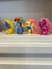 My Little Pony – Lot of 4 Various Colors 3” Height 2010
