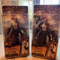 NECA Player Select God Of War 2 Bundle Kratos w/Blades Of Athena & Golden Fleece