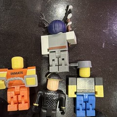 Lot of 8 ROBL0X Fig with MATT DUSEK Series 1 Pumpkin Hat Helmet & Staff NO CODE