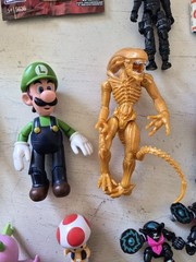 Lot Of Action Figures & Toys From Popular Animes & Cartoons! Vintage! Very Cool!