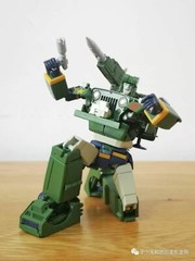 Masterpiece MP47 Cybertron Autobot Scount Hound Willys Jeep CJ-3B