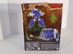 TRANSFORMERS GENERATIONS WAR FOR CYBERTRON KINGDOM DELUXE AUTOBOT PIPES WFC-K32