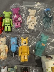 Lot Of 20 Bearbrick 100% Medicom Toy Flags Letters Anime Animals Tron Be@rbrick