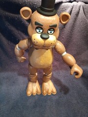 Funko FNAF Freddy ‘s 13.5 Freddy Fazbear Large Poseable Action Figure No Mic