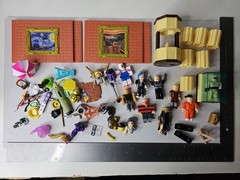 Roblox Toys Action Mini Figures Lot Of Figures and Accessories